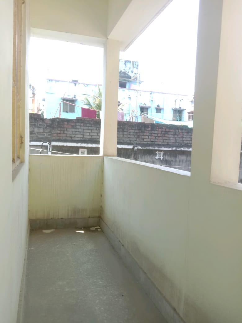 Spacious 4 BHK Apartment